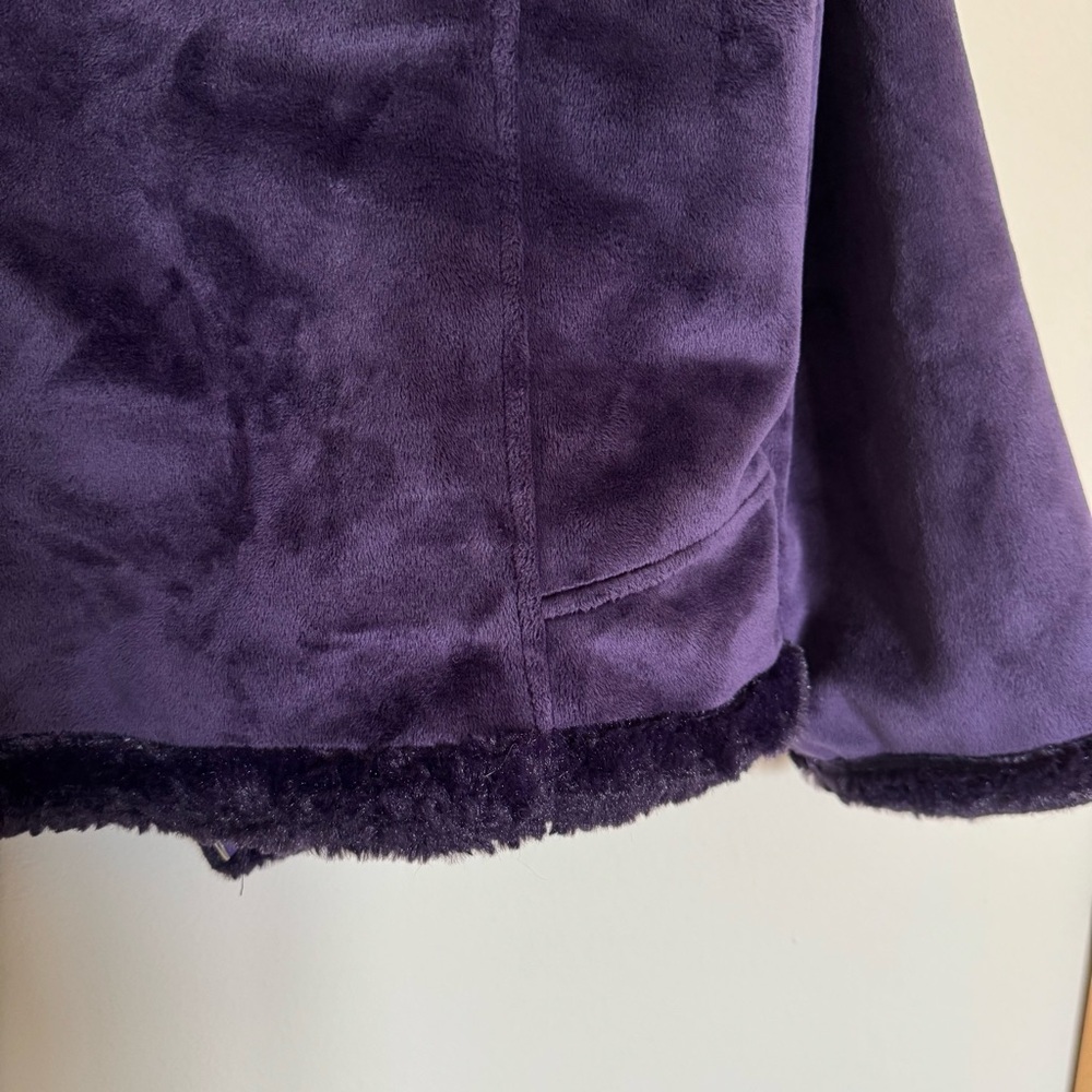 GreenTea Deep Purple Plush Jacket - Picture 7 of 7